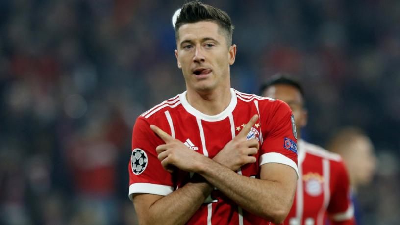 圣安东尼奥马刺训练开放日，转会期门线救险引欢呼，德甲在即，身体对抗强度拉满(马刺最新名单再签一前锋)